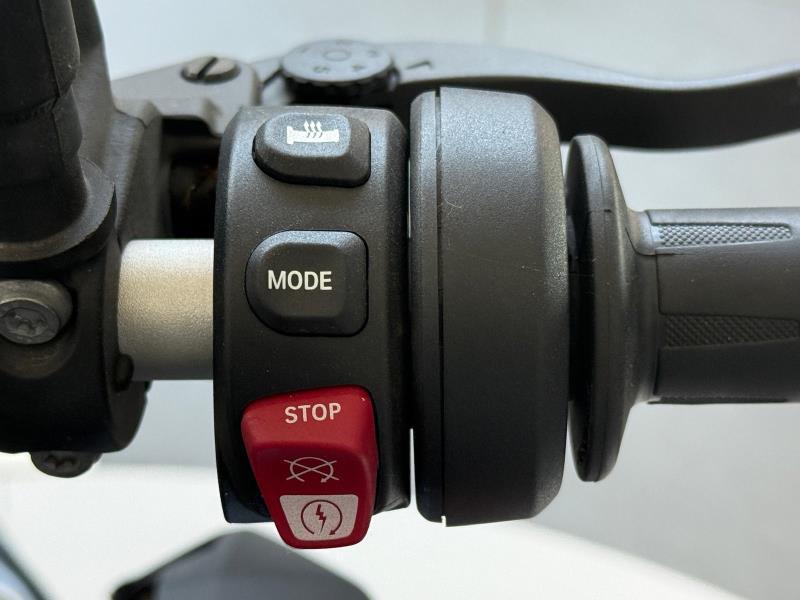 BMW F 900 R 70kw Abs