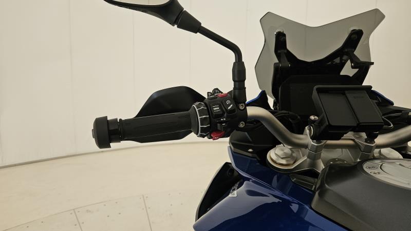 BMW F 900 XR Sport Abs