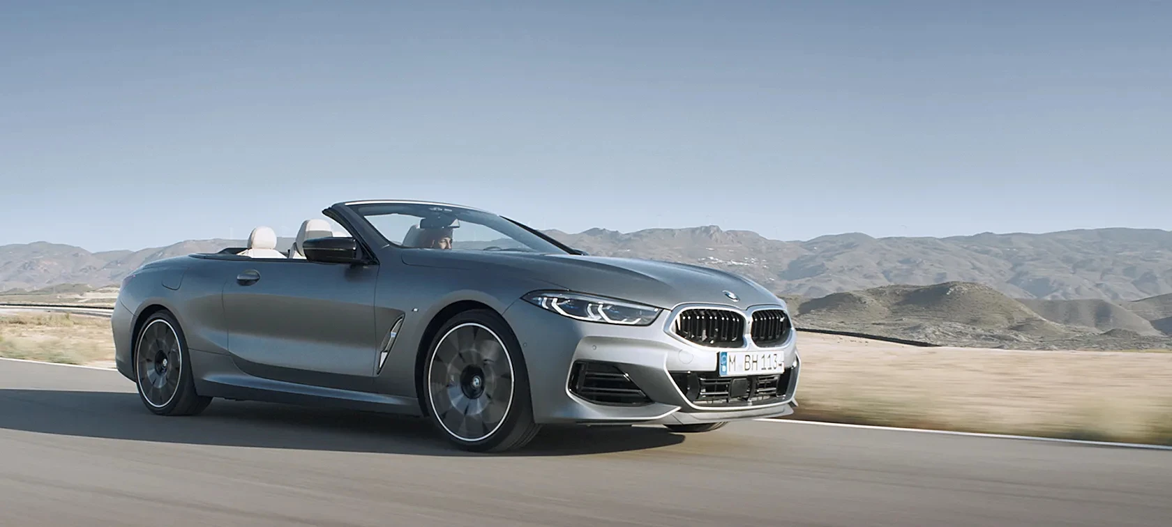 23 BMW SERIE 8 CABRIO Slide