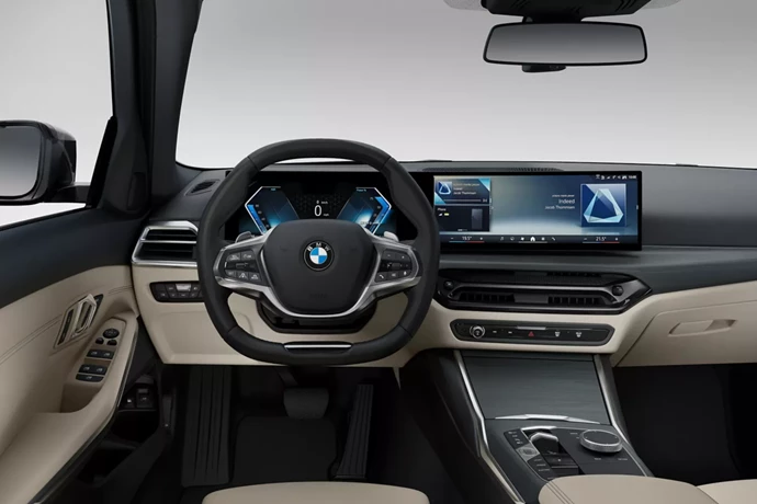 G20 Phev Int Dashboard 3To2